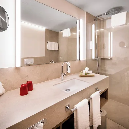 Butterfly Hotel 3*