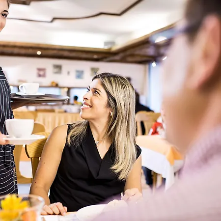 Ξενοδοχείο Butterfly 3*