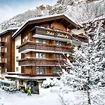 Butterfly Hotel