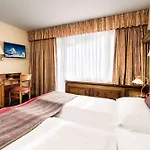 Butterfly Hotel 3*